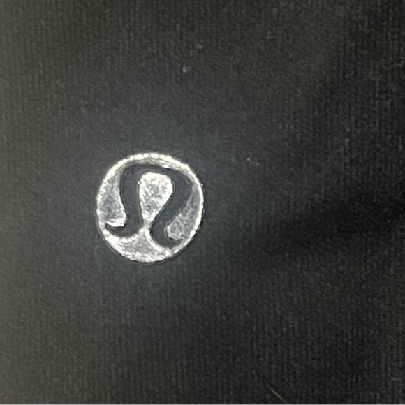 Lululemon Rehearsal Crop Black Leggings Size 4 - Picture 11 of 13